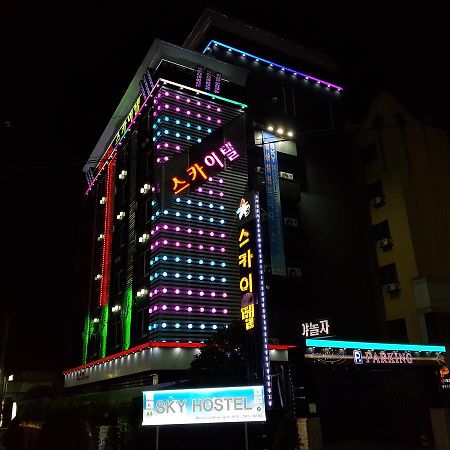 Sky Hotel Changwon Exterior photo